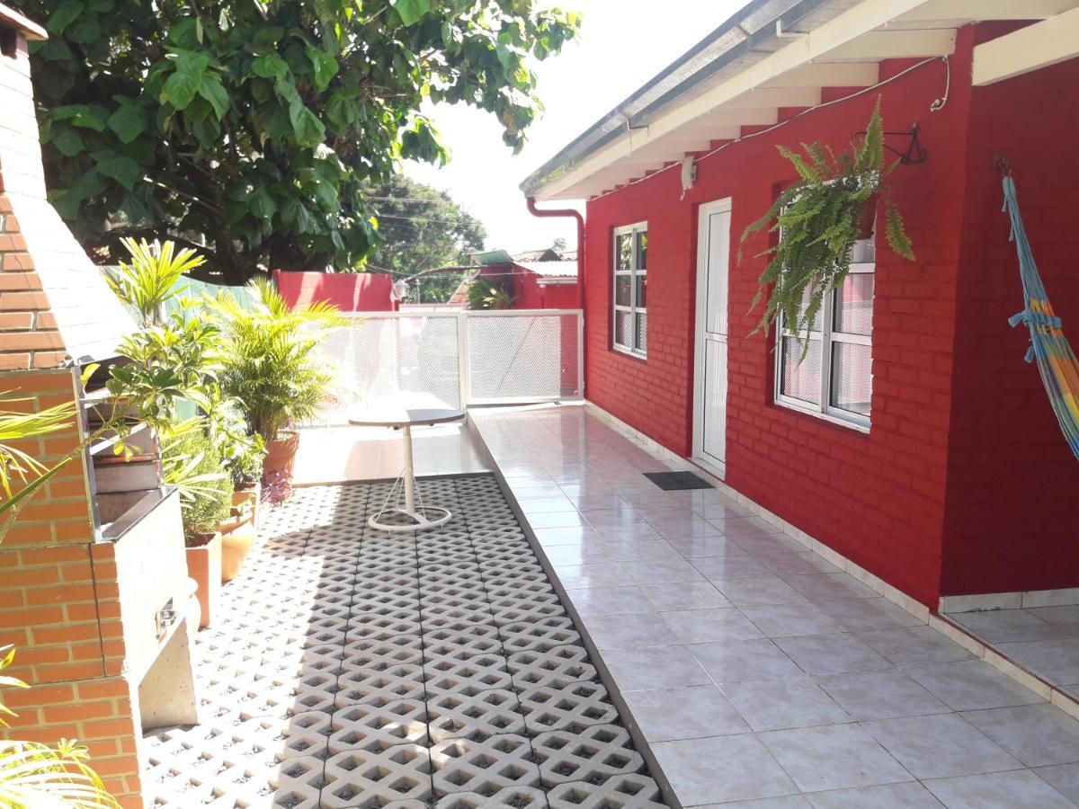 En Familia Villa Puerto Iguazu Exterior photo