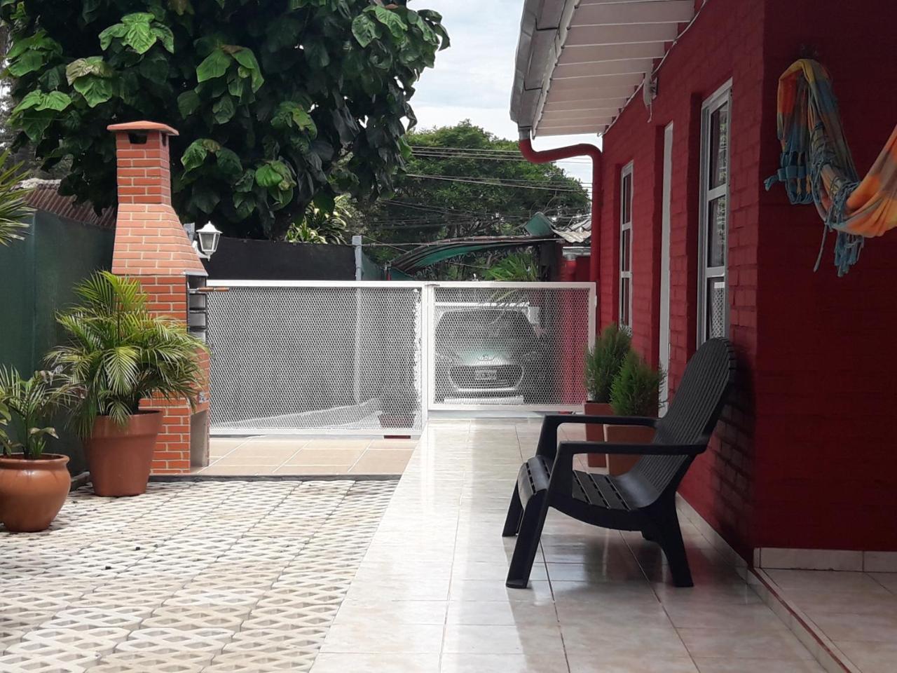 En Familia Villa Puerto Iguazu Exterior photo